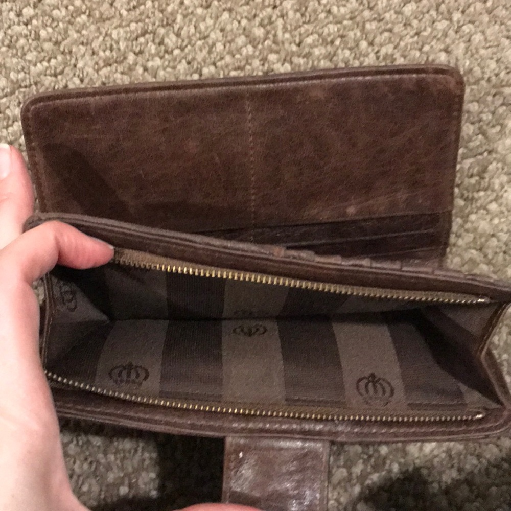Brown Leather Wallet - Picture 3 of 4